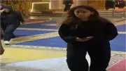 نجوم الفن يشاركون في عزاء والد مصطفى العوضي بمسجد الشرطة