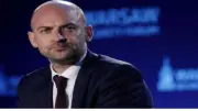 وزير الخارجية الفرنسي يدعو إسرائيل لوقف هجماتها في لبنان ويطالب واشنطن بالضغط