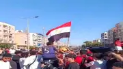من المقاهي إلى شواطئ الغردقة.. السياح يشاركون المصريين فرحة تأهل المنتخب في كأس العالم