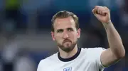 هاري كين يحطم رقم بيكهام ويسجل في ثلاث نسخ متتالية من كأس العالم