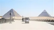 ارتفاع أعداد المصريين بفنادق الغردقة بعد امتحانات الجامعات