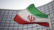 إيران توظف 25 مليار دولار من الأصول المفرج عنها لتطوير البنى التحتية