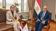 وزير الري يبحث مع محافظ الوادي الجديد جهود الحفاظ على الخزان الجوفي والتنمية المستدامة