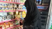 تموين الإسماعيلية يضبط مخبزًا تلاعب في 2 طن دقيق وبويات فاسدة