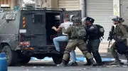 اعتقال 60 فلسطينيا في الضفة الغربية وشهيد ومصابون في خان يونس