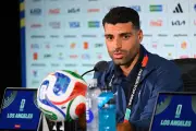 مهدي طارمي غاضباً: ما يحدث مع منتخب إيران ليس عدلاً