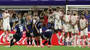 ميسي يحطم رقما قياسيا بركلة حرة ساحرة في شباك الأردن