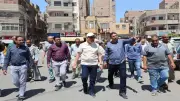 محافظ المنيا يتفقد 37 محلاً تجارياً ويوجه بفحص شكاوى المواطنين واتخاذ الإجراءات اللازمة