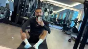 محمد صلاح يستعرض لياقته البدنية من الجيم ويتصدر تفاعل الجماهير
