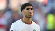 حارس المغرب يؤكد دعم حكيمي في قضية الاغتصاب قبل كأس العالم