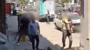 خلافات الجيرة تتطور لاعتداء بالشوارع: ضبط عاطلين هددا شابا بسلاح أبيض