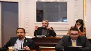 رؤية برلمانية لتطوير الخدمات بالقاهرة التاريخية: رخصة ذهبية وفضية وتقييم إلكتروني للسائح