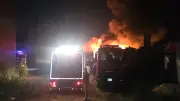 محافظ القليوبية يوجه بتوفير كل الإمكانيات للسيطرة على حريق مصنع بالخانكة
