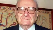 روجيه جارودي: رحلة الفيلسوف الفرنسي من الشيوعية إلى الإسلام ونصرة فلسطين