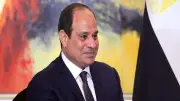 السيسي وأبو الغيط يبحثان تحديات الأمن العربي في لقاء وداعي