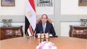 السيسي يتابع مشروعات الطاقة الشمسية ومحطات التخزين لرفع مساهمة المتجددة إلى 45%