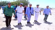 محافظ سوهاج يشهد إزالة تعدٍ على 60 فدانًا من أملاك الدولة بالمنشاة