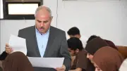 رئيس جامعة القناة يتفقد كليات الألسن والسياحة والزراعة لمتابعة الامتحانات