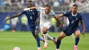 عاصفة رعدية تعطل مباراة فرنسا والعراق في كأس العالم 2026