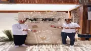 الشيف العالمي نوبو يزور مشروع «أوجامي» بالساحل الشمالي ويشيد بتجربة الضيافة