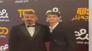 ياسر جلال يظهر لأول مرة مع نجله جلال في احتفال مسلسل للعدالة وجه آخر