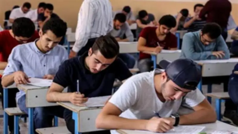 إصابة 3 مراقبين بحالة إعياء داخل لجان امتحانات الثانوية العامة في الدقهلية