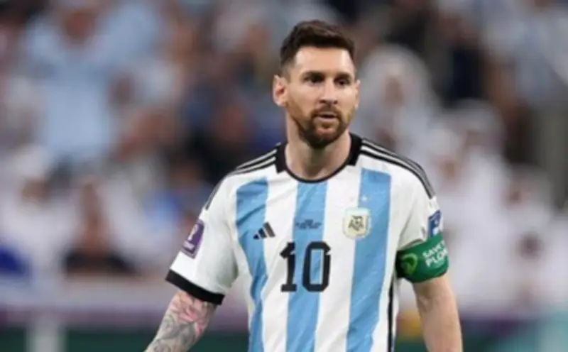 كل ما تريد معرفته عن الورم الدموي في الرأس بعد إصابة ميسي