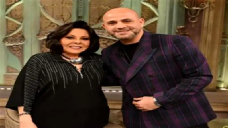 عزيز الشافعي يكشف سبب تنازله عن اسمه في أغنية بحرية لمحمد حماقي