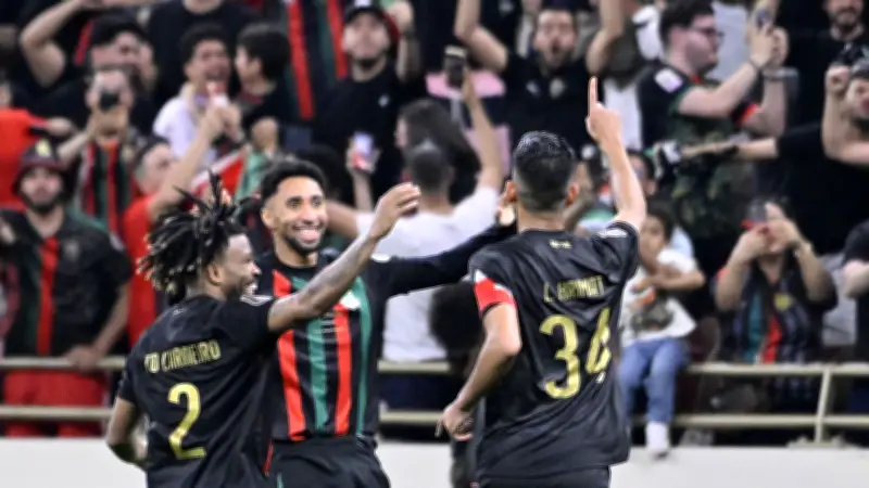 القنوات الناقلة لمباراة الجيش الملكي ونهضة الزمامرة في الدوري المغربي 2025-2026