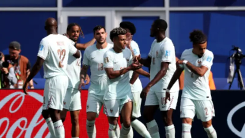 دوي: فرنسا تملك أفضل مهاجمي العالم ولا نخشى باراجواي في كأس العالم