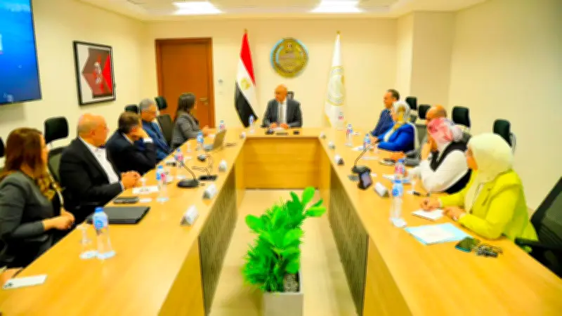 وزير التعليم يبحث مع الاتحاد الدولي للرياضة المدرسية تعزيز التعاون
