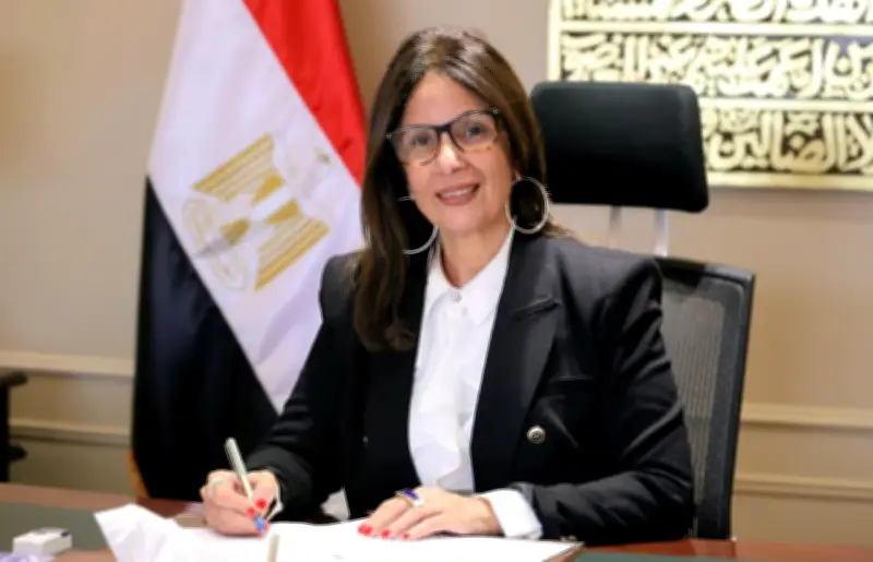 وزيرة الثقافة المصرية تقدم استقالتها لرئيس الوزراء