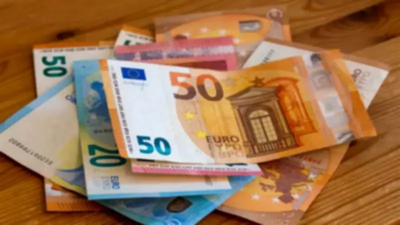 سعر اليورو مقابل الجنيه اليوم الأربعاء 1-7-2026 في البنوك