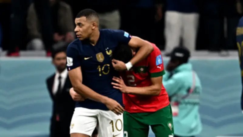 4 كلمات من حكيمي لمبابي قبل موقعة ربع نهائي كأس العالم