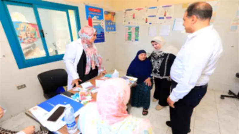جامعة كفر الشيخ توقع الكشف على 1411 حالة مجانا بقافلة طبية بقرية الوزارية