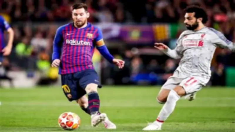 ميسي يترك الجميع ويحتضن محمد صلاح قبل مباراة مصر والأرجنتين في كأس العالم 2026