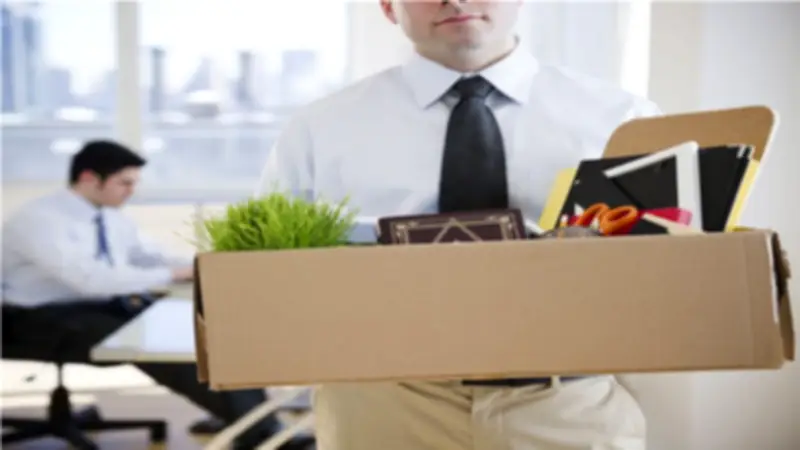 شروط جديدة للحصول على ترخيص مزاولة المهنة في قانون العمل الجديد