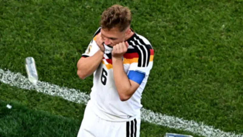 أسطورة ألمانيا أوليفر كان يهاجم لاعبي المانشافت بعد خروج كأس العالم