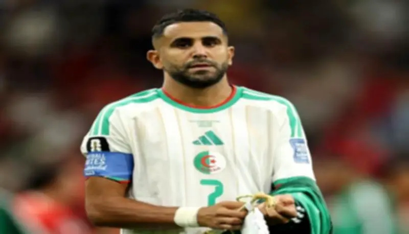 رياض محرز يعتزل اللعب الدولي بعد وداع كأس العالم 2022