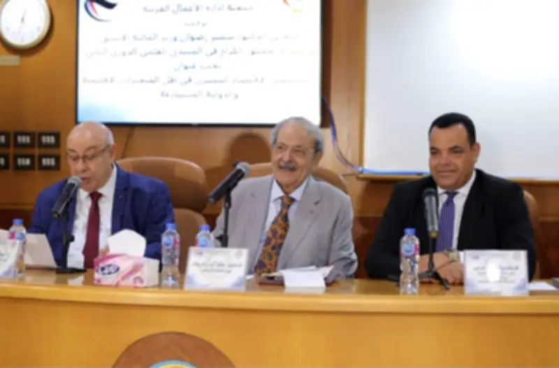 سمير رضوان: تحويلات المصريين بالخارج ترتفع إلى 50 مليار دولار نهاية العام