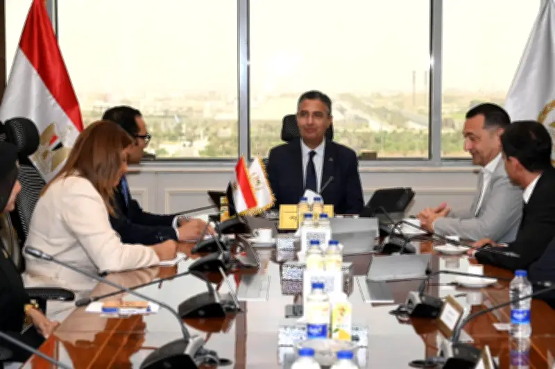 وزير التموين: توفير حلول تمويلية وبكية متكاملة بمشروع كاري أون