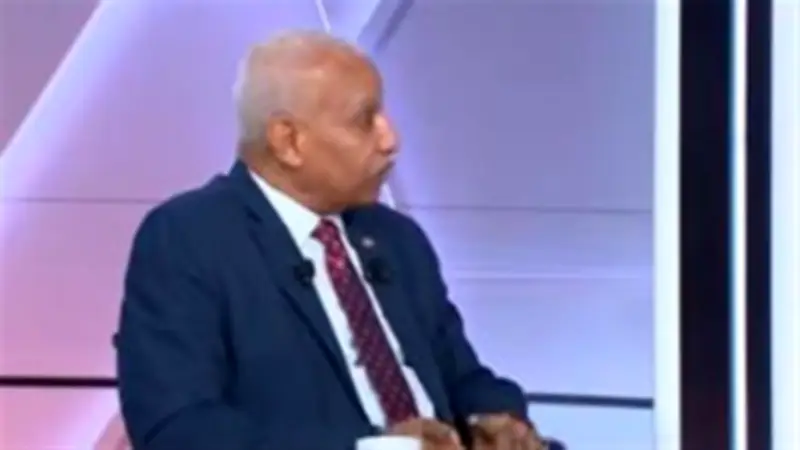 لماذا ارتدى السيسي الزي العسكري في افتتاح مقر القيادة الاستراتيجية؟