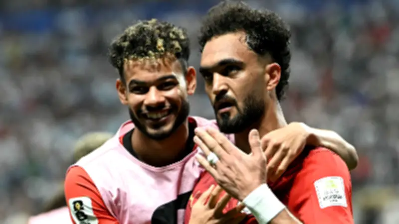 زيكو ينهار باكيًا بعد وداع المونديال: العالم شاهد ما حدث معنا
