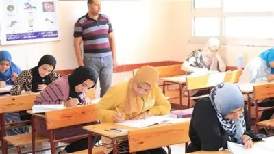الاستيقاظ المبكر للمذاكرة: هل يفيد طلاب الثانوية العامة؟