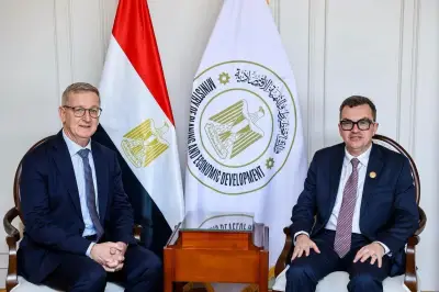 وزير التخطيط يستعرض مؤشرات الاقتصاد المصري أمام سفير أيرلندا