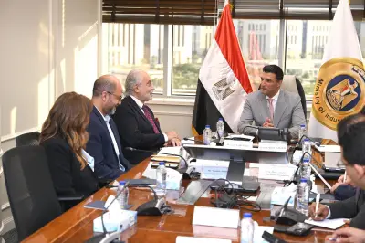 وزير الصناعة: حريصون على تشجيع توسع الشركات العالمية العاملة في مصر