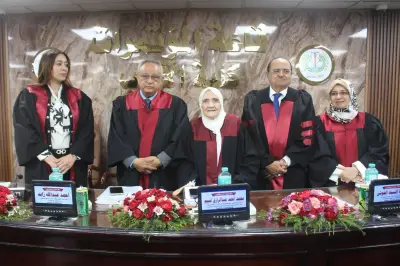 وزير الأوقاف يكرم سيدة حصلت على الدكتوراه في عمر 83 عامًا