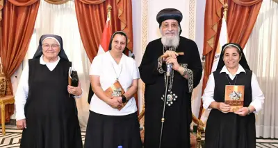 البابا تواضروس يستقبل وفد الهيئة العليا لمؤسسات راهبات الميردي ديو بالإسكندرية