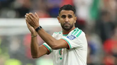 رياض محرز يعتزل دولياً بعد خروج الجزائر من كأس العالم 2026