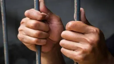 ضبط سيدة بتهمة النصب على موظف في 800 ألف جنيه و3 جنيهات ذهب بالجيزة